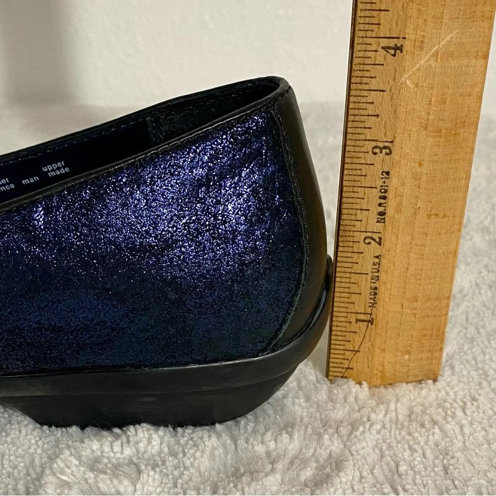 Dansko Olena Blue Metallic Suede Flats Size 38 EU (7.5-8 US) Black Leather Strap